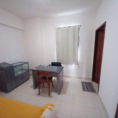 Estudio En El Centro De Asuncion Luaran gambar