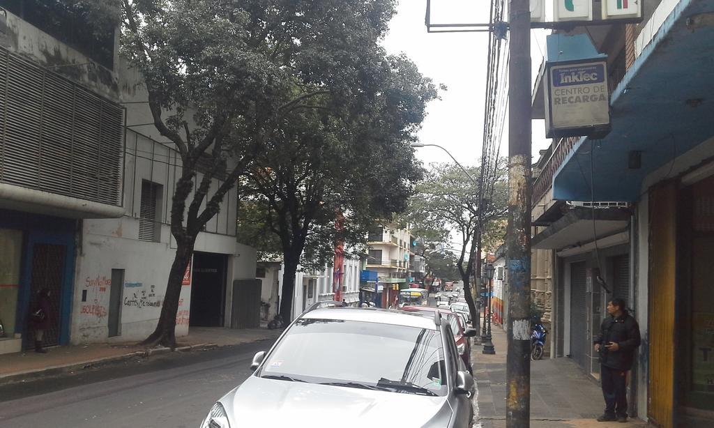 Estudio En El Centro De Asuncion Luaran gambar